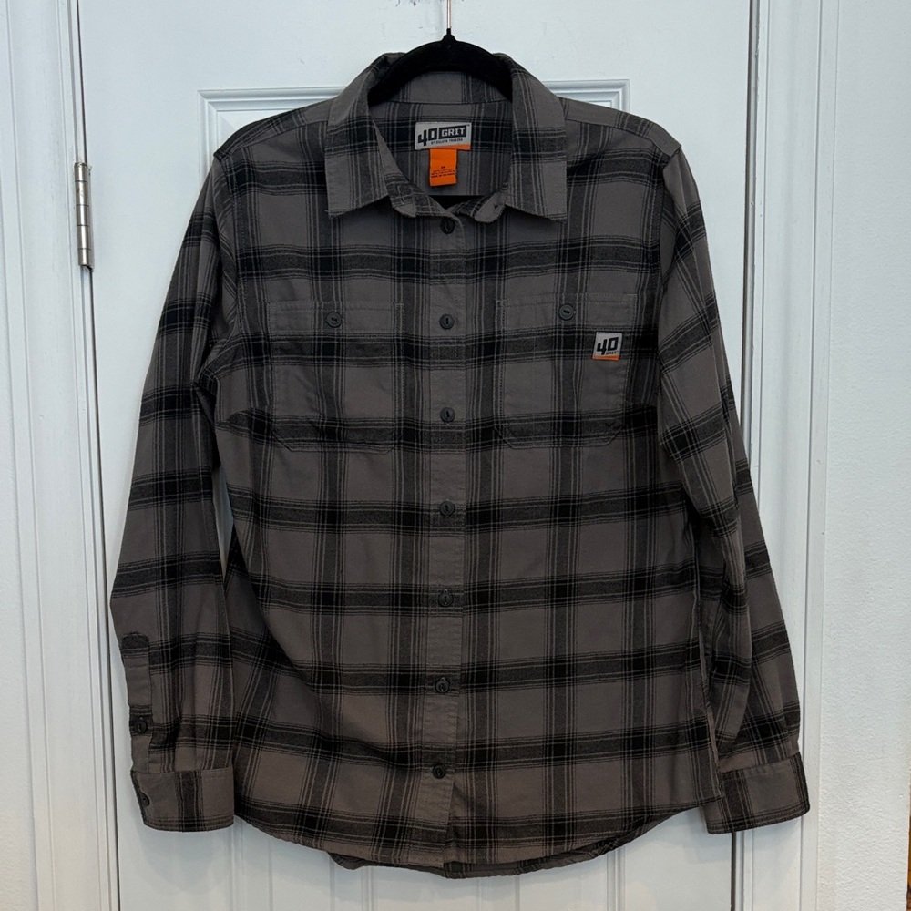 Duluth Trading Co 40‎ Grit Women's Flannel Shirt